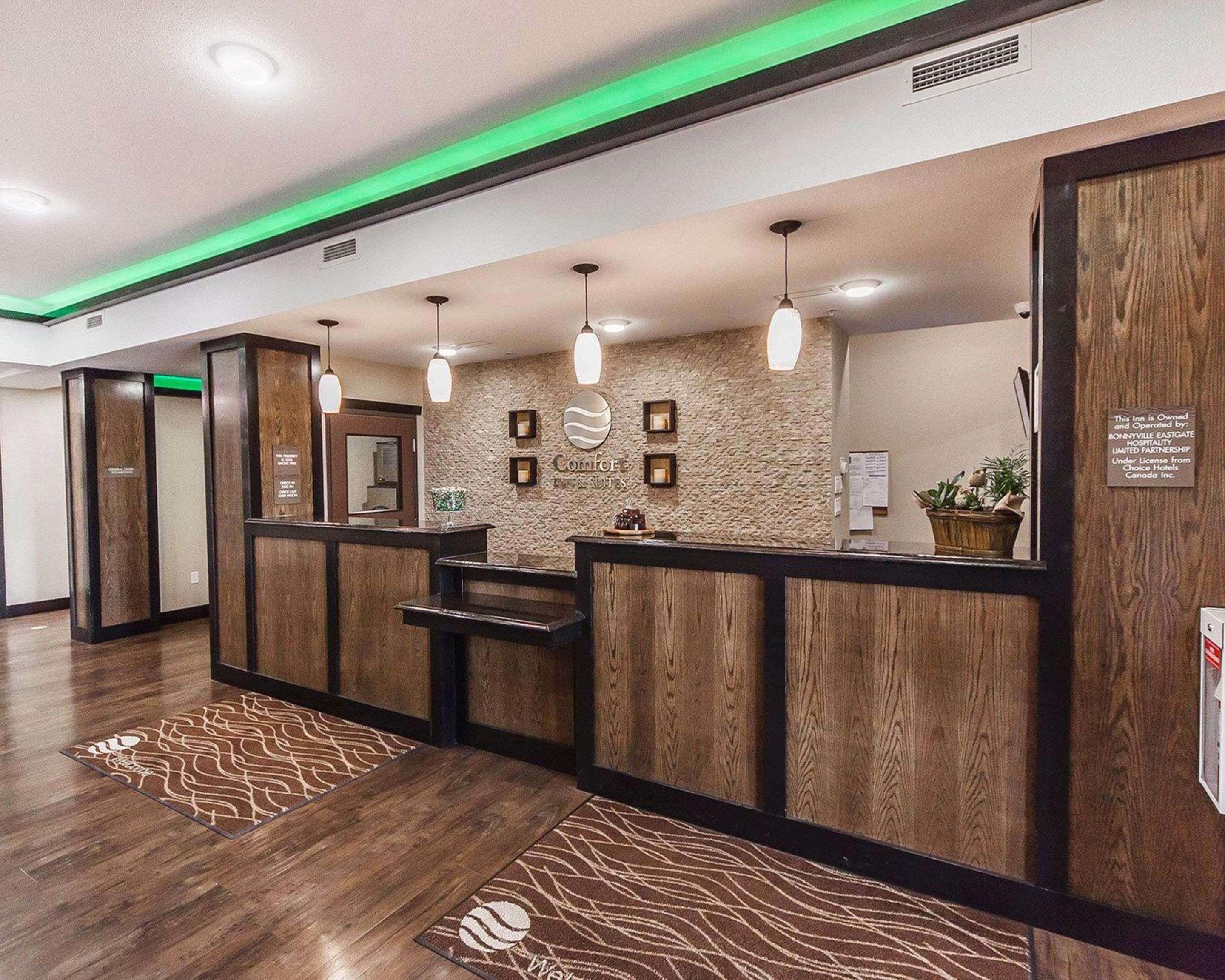 Comfort Inn & Suites Bonnyville Exterior foto