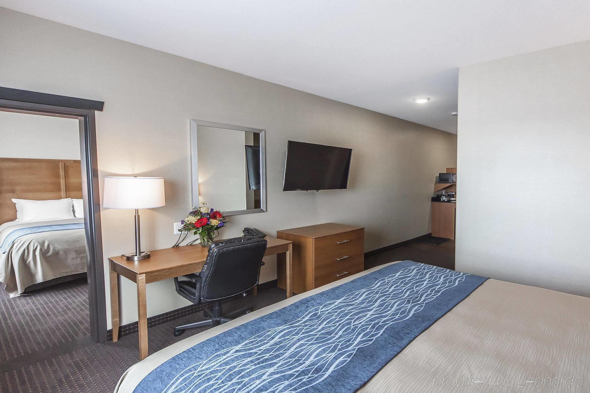 Comfort Inn & Suites Bonnyville Exterior foto